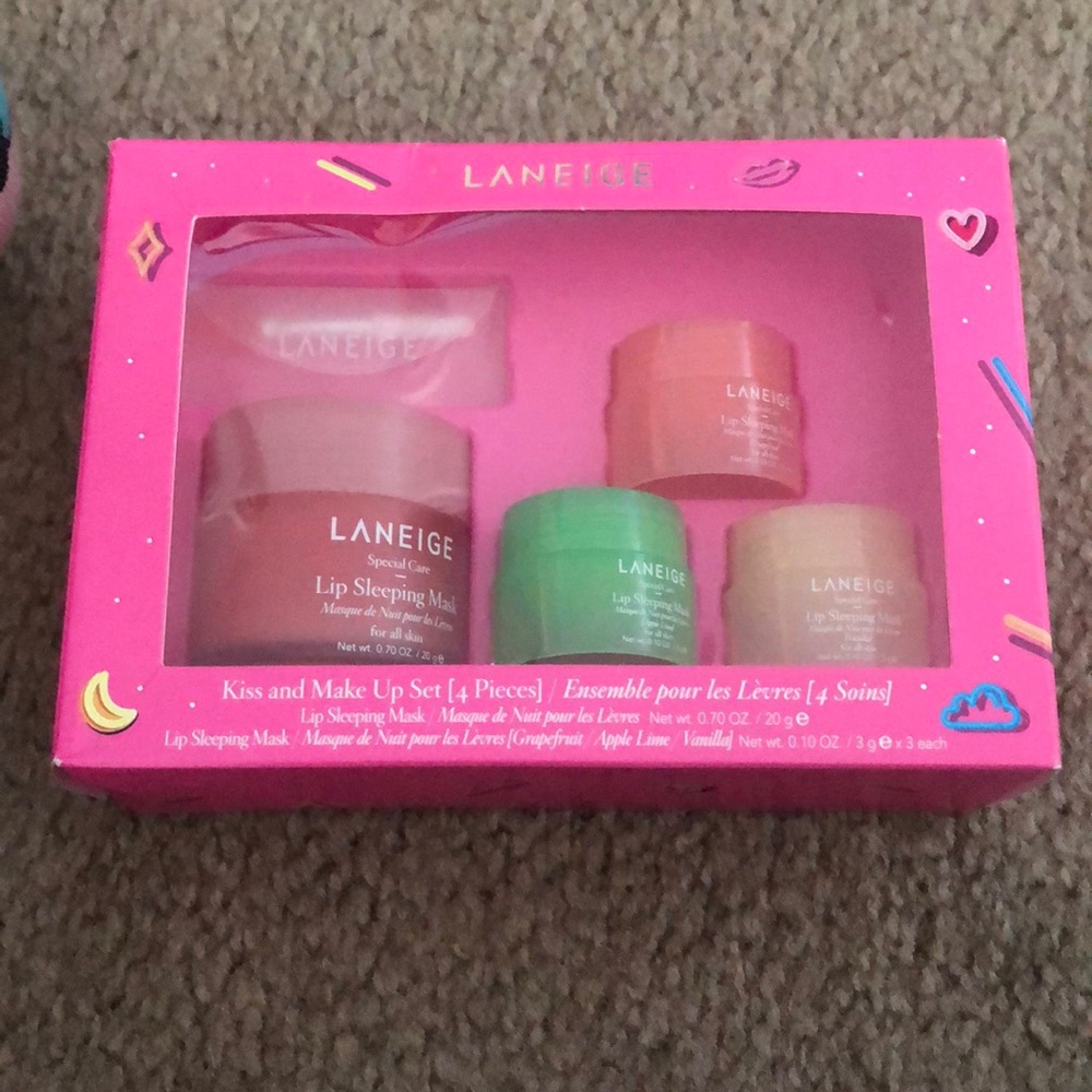 Laneige KISS and Make Up Set